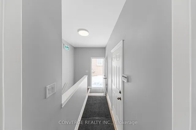 Additional image 39 of 9 Islington Dr