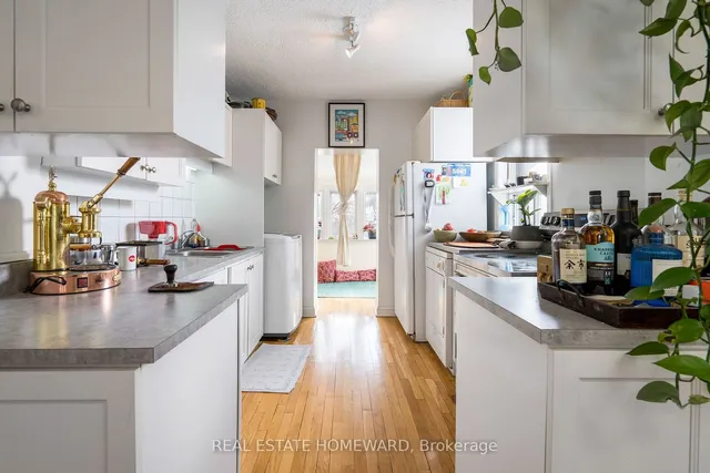 Additional image 37 of 125 Boultbee Ave