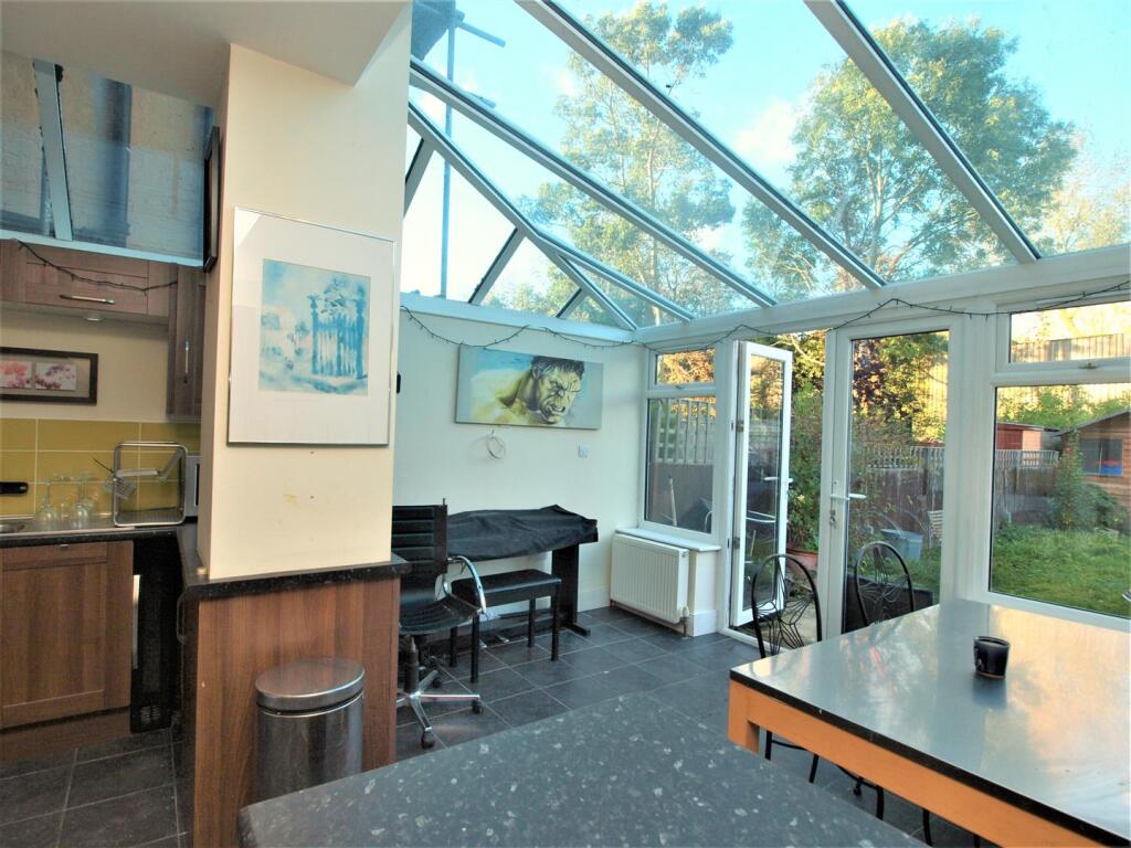 Additional image 5 of Godwin Road, Bromley, BR2