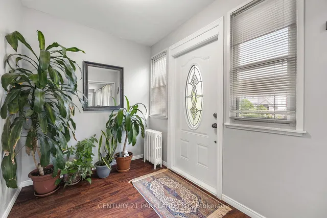 Additional image 28 of 114 Rosemount Ave