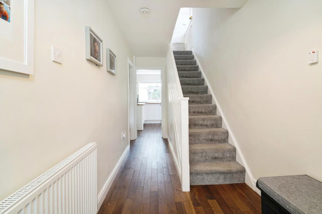Additional image 16 of Foxland Close, Solihull, B90