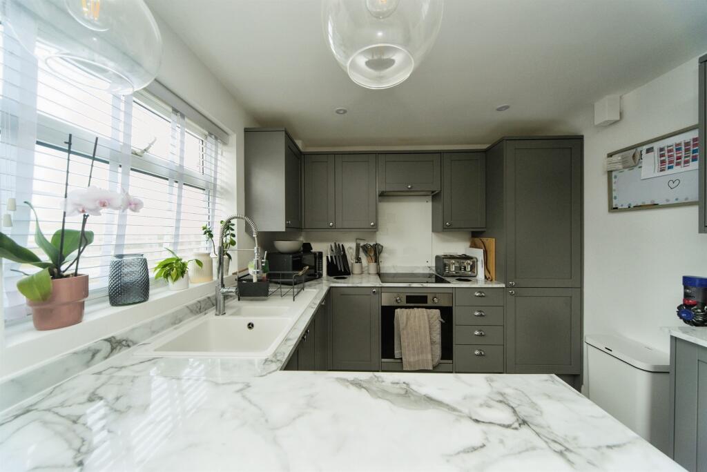 Additional image 6 of Gainsborough Crescent, Eastbourne