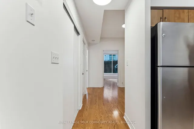 Additional image 17 of 207 Wellesley St Unit 103