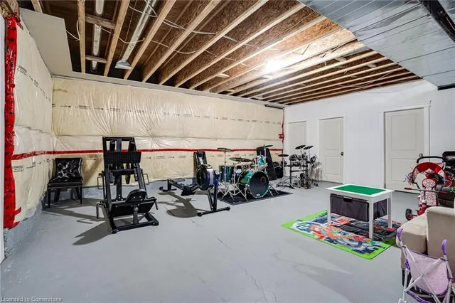 Additional image 34 of 693 Cedar Ave