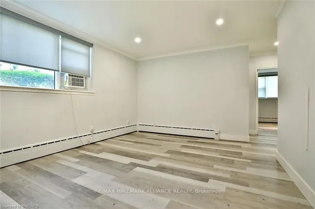 Additional image 8 of 2054 Courtland Dr Unit 102