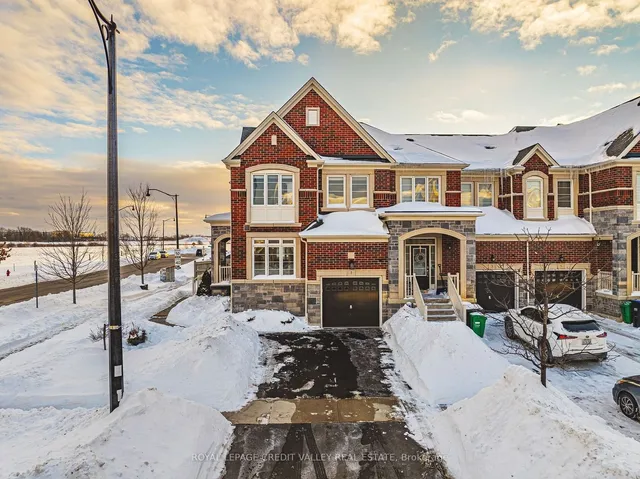 Additional image 2 of 1 Little Britain Cres