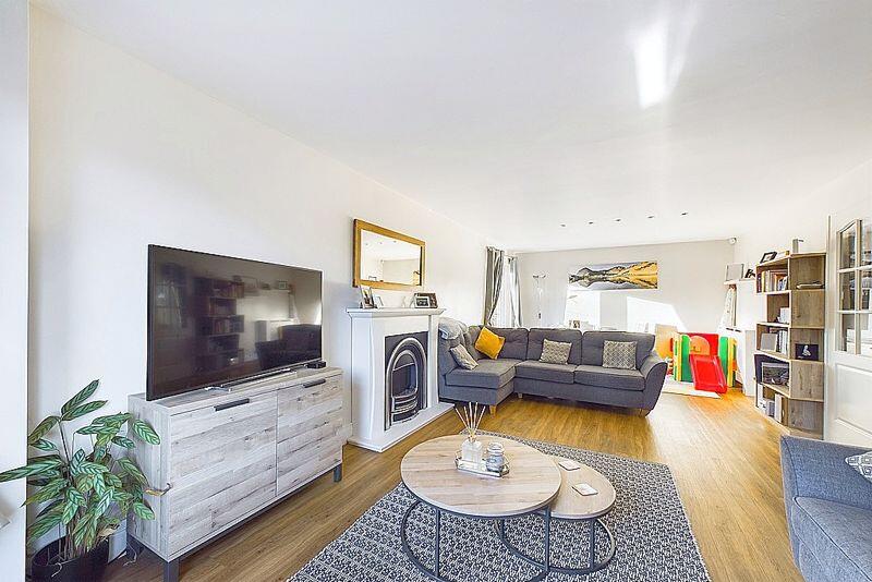 Additional image 3 of Merlin Drive, Moresby Parks