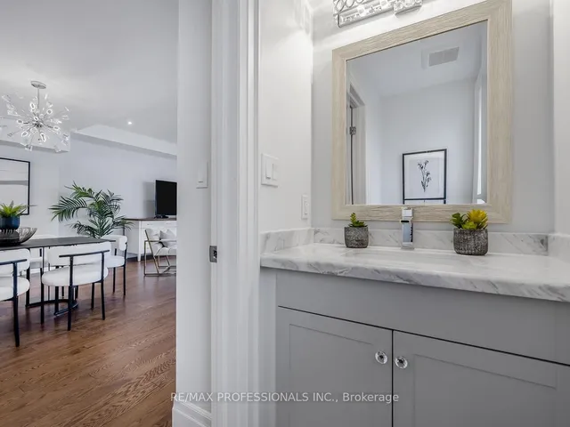 Additional image 6 of 35 Tenth St