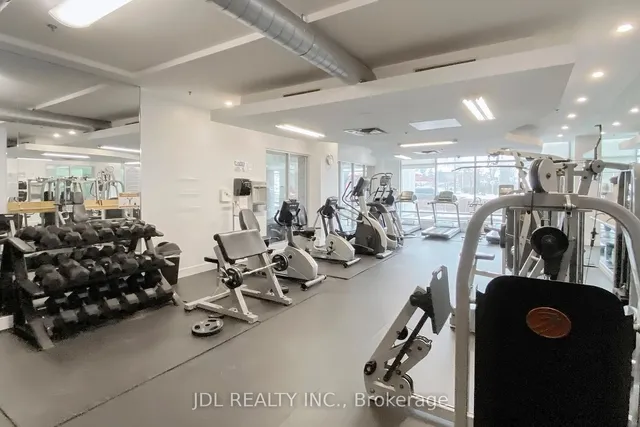 Additional image 24 of 18 Harrison Garden Blvd Unit 811