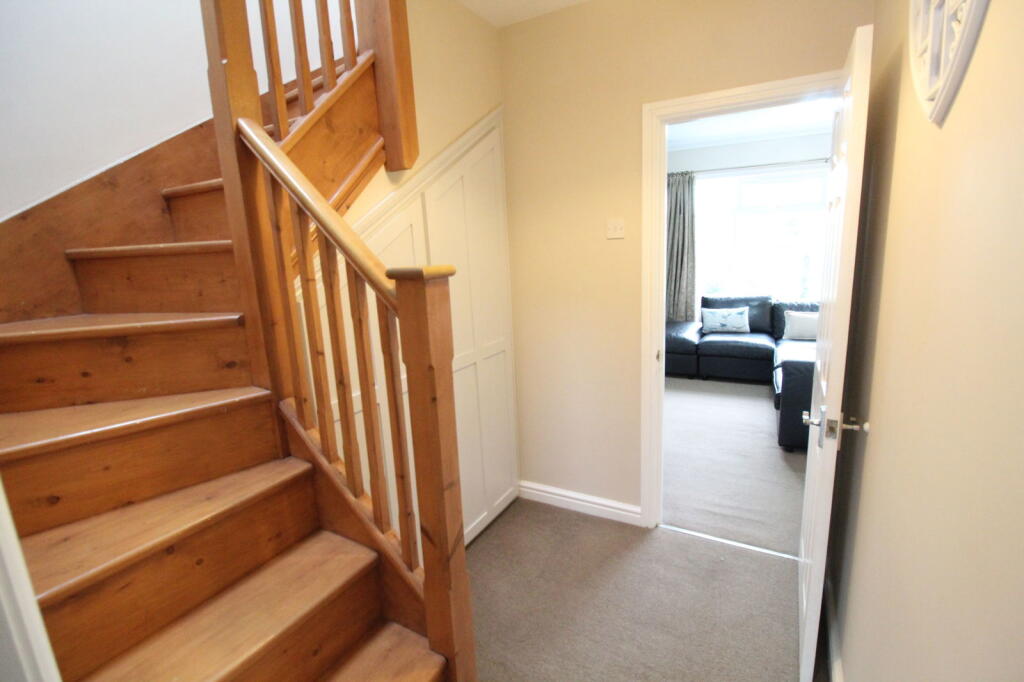 Additional image 12 of ROMSLEY, Eastleigh Drive