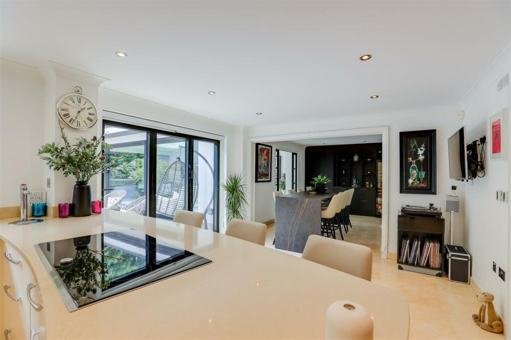 Additional image 29 of 20 Heol Neuadd Cogan, Penarth, CF64 3RQ