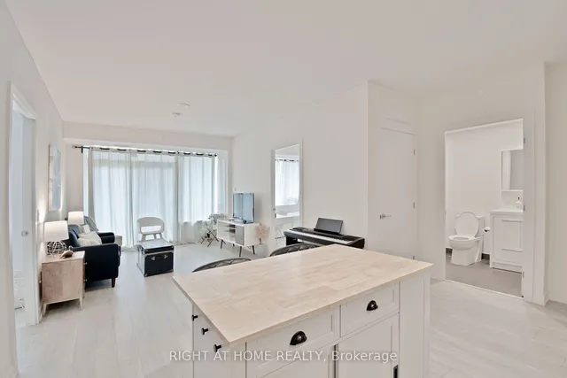 Additional image 7 of 212 King William St Unit 805