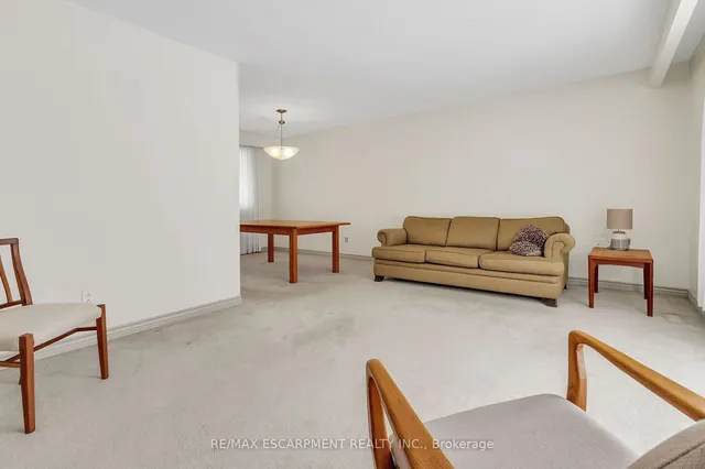 Additional image 10 of 3099 Northview Cres