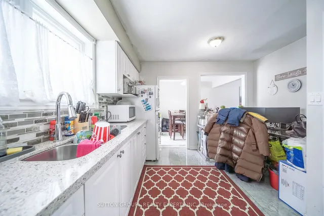 Additional image 14 of 131 Mcmurchy Ave