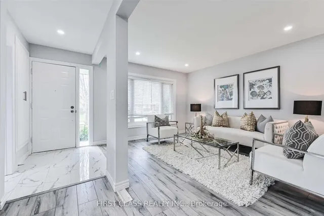 Additional image 4 of 39 Joanna Dr