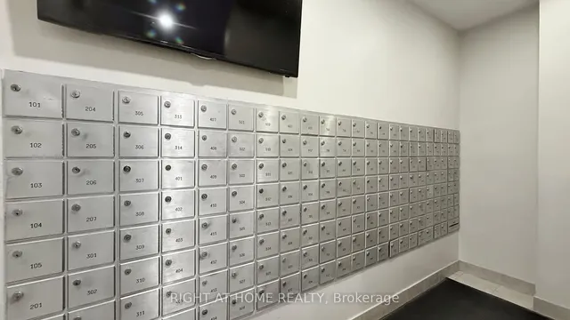 Additional image 37 of 455 Sentinel Rd Unit 711