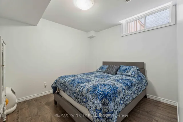 Additional image 31 of 218 Bellagio Ave