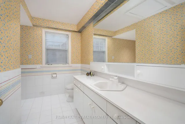 Additional image 39 of 17 Robinwood Ave