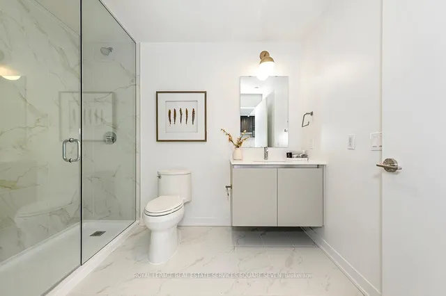 Additional image 36 of 395 Dundas St Unit 413