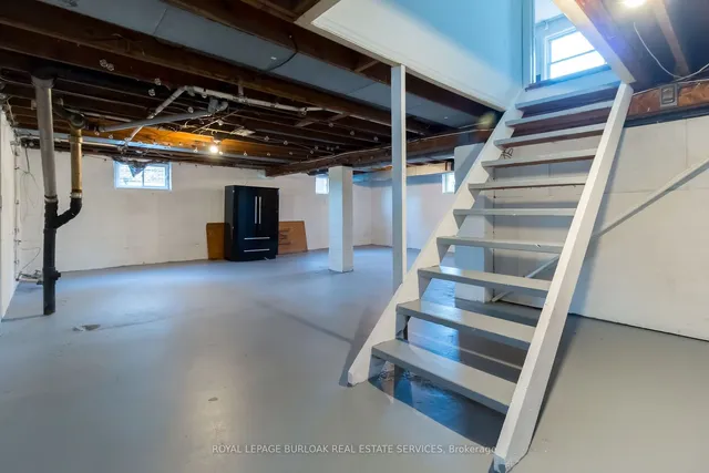 Additional image 29 of 299 Merle Ave