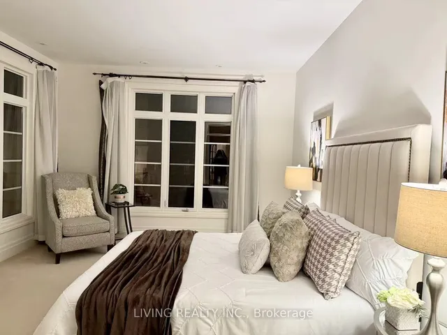 Additional image 10 of 47 York Mills Rd Unit 215