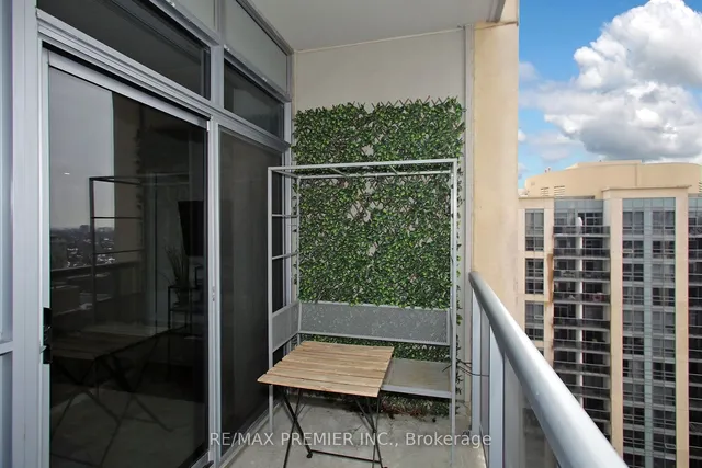 Additional image 26 of 3 Michael Power Pl Unit 2102