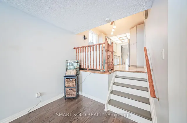 Additional image 21 of 137 Shawnee Circ