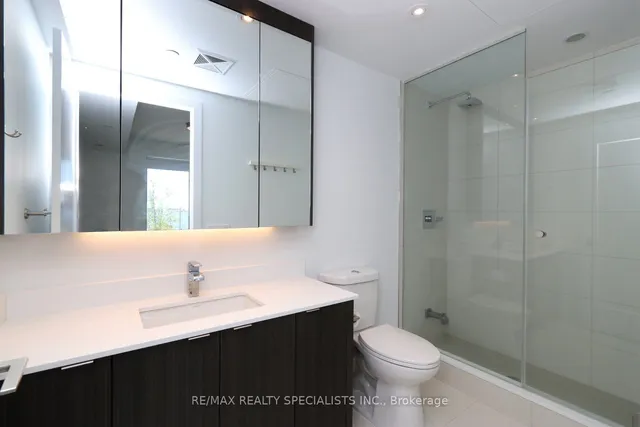 Additional image 22 of 1 Edgewater Dr Unit 313