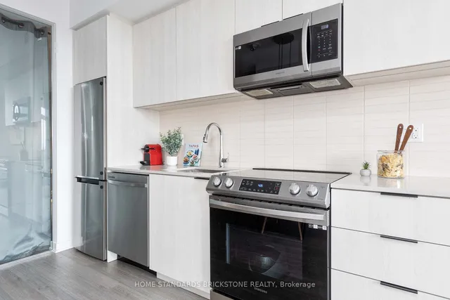 Additional image 15 of 50 Power St Unit 709