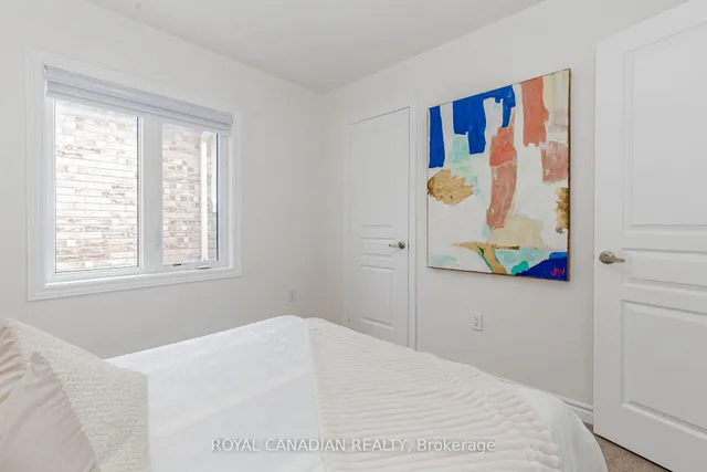 Additional image 38 of 1544 Chretien St