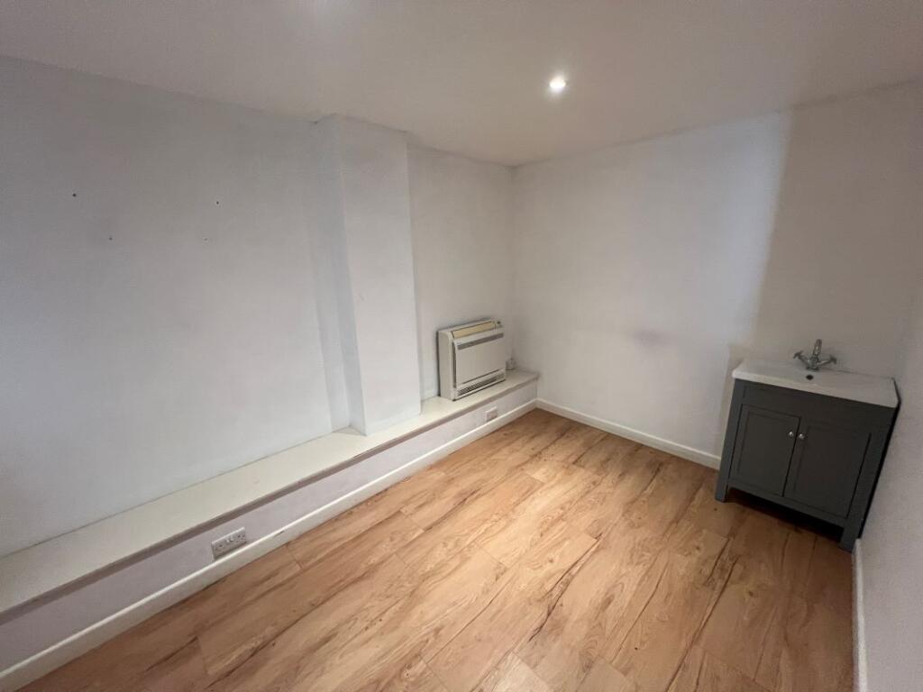 Additional image 5 of 173 & 173A Mill Road, Cambridge, Cambridgeshire, CB1 3AN