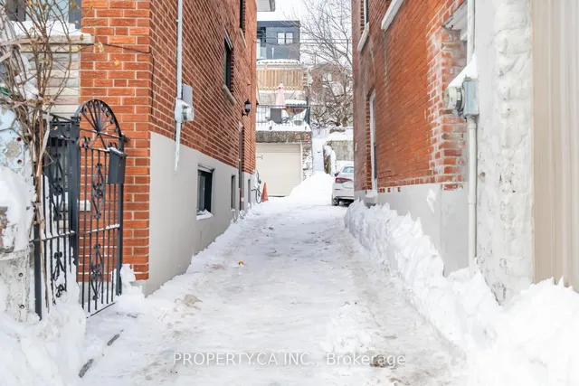 Additional image 17 of 2098 Dufferin St