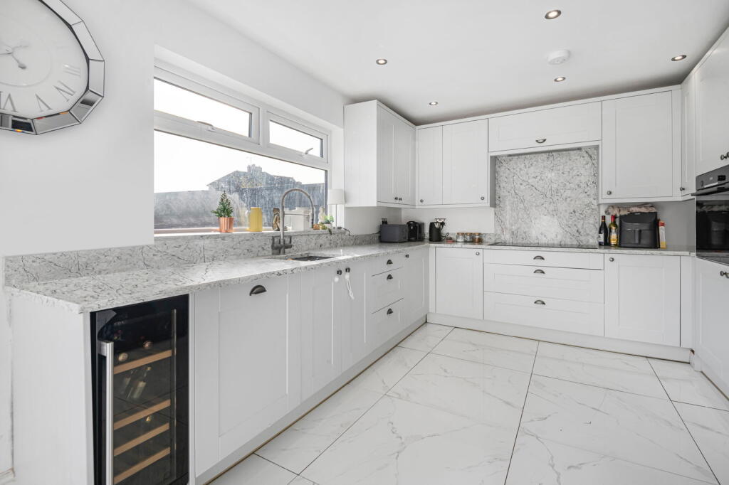 Additional image 16 of Manse Way, Swanley, BR8