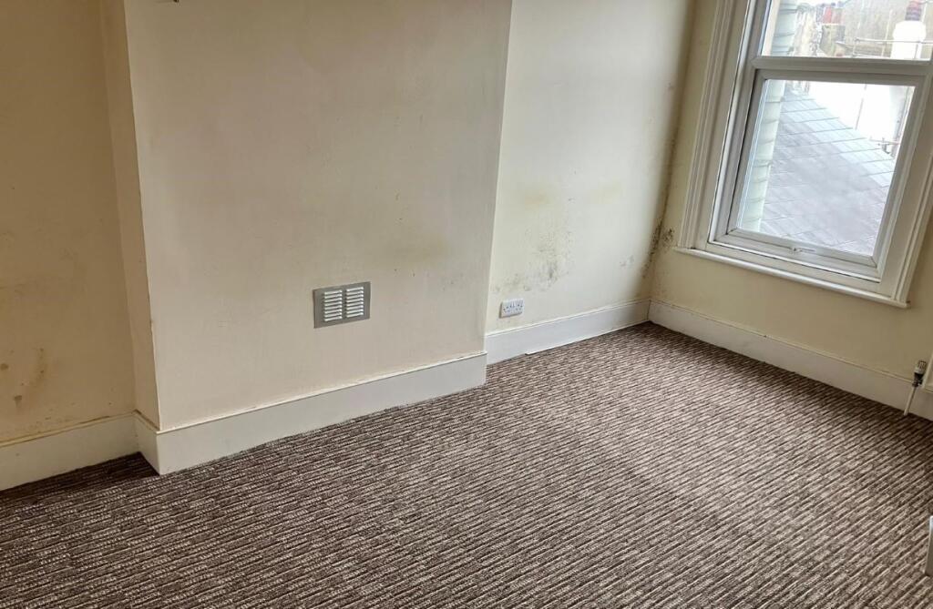 Additional image 6 of 143 Montague Street, Worthing, BN11 3BX