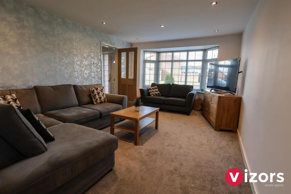 Additional image 4 of Hillmorton Close, Church Hill North, Redditch