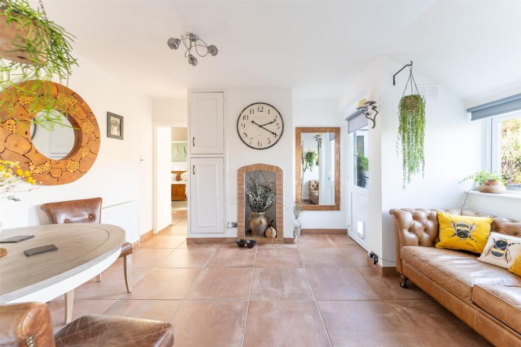 Additional image 20 of Pine Hill, Worle - Beautiful Bungalow