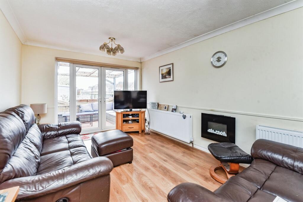 Additional image 7 of Rosefield Way, Westbury