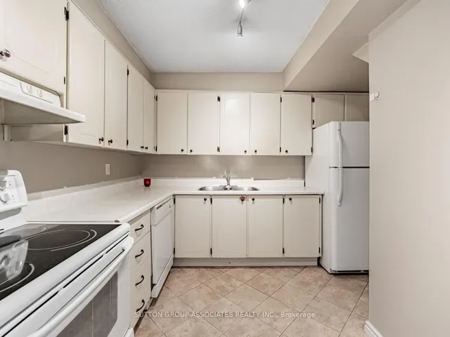 Additional image 12 of 1300 Marlborough Crt Unit 504