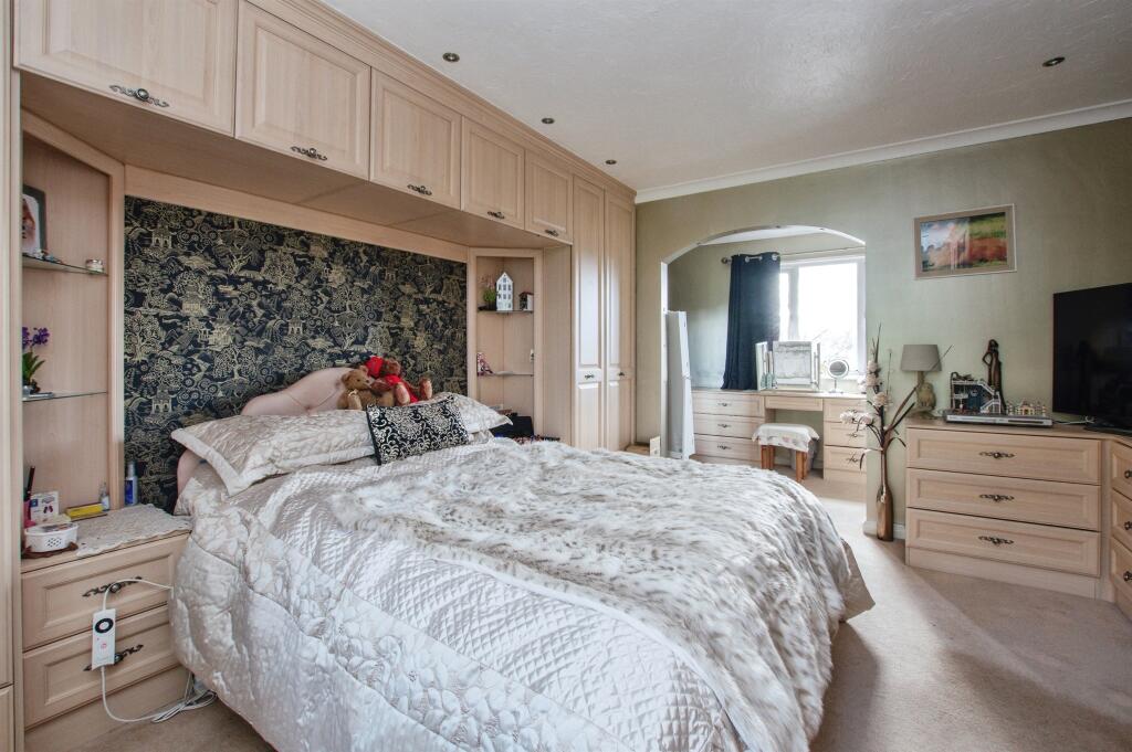 Additional image 8 of Juniper Close, Ferndown