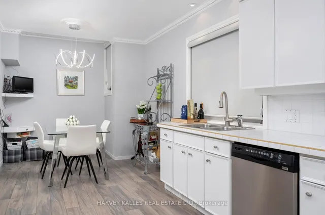 Additional image 17 of 17 Robinwood Ave