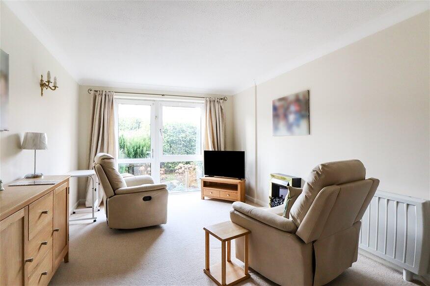 Additional image 2 of Roundwood Lane, Harpenden, AL5