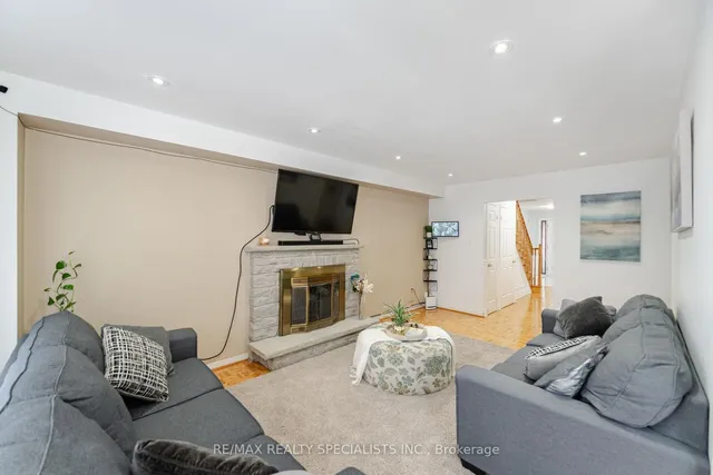 Additional image 14 of 8 Drayglass Crt