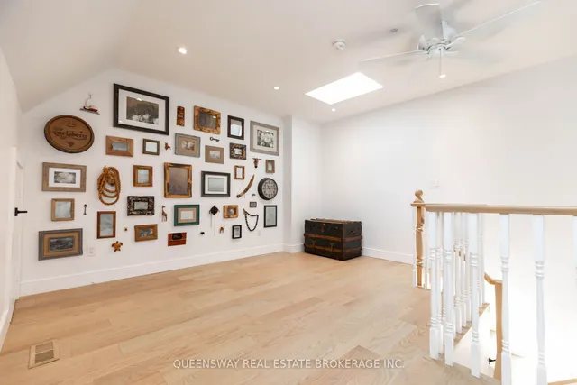 Additional image 17 of 232 St. George St Unit 19