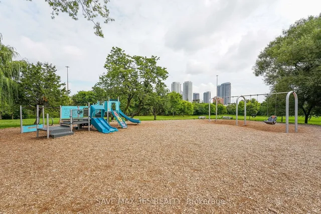 Additional image 39 of 120 Dundalk Dr Unit 101