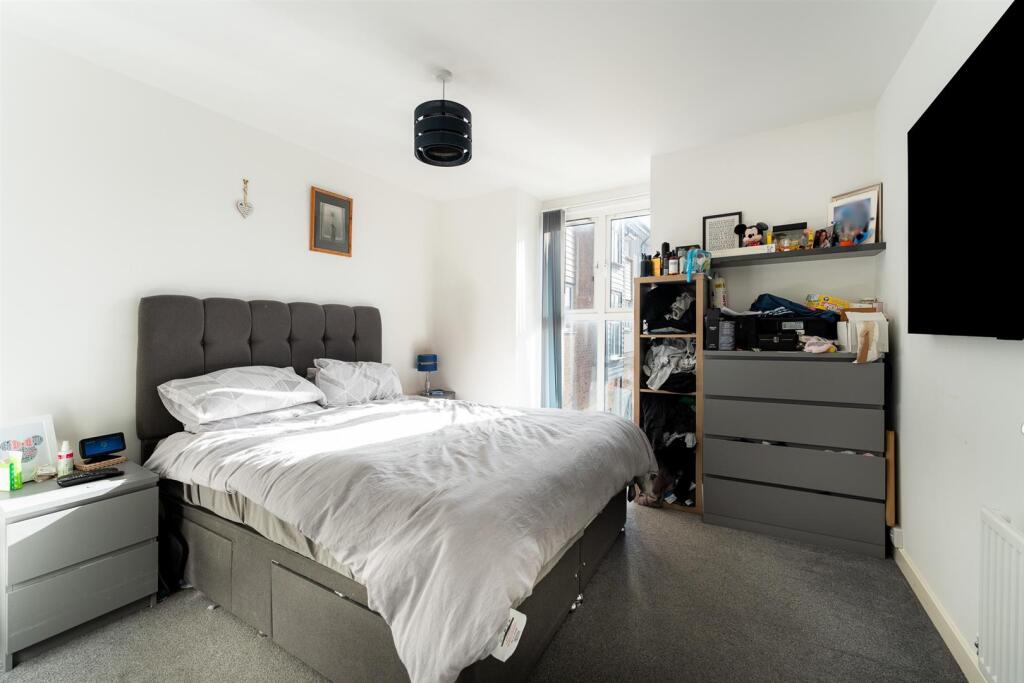 Additional image 8 of Whitney Crescent, Haywood Village - MODERN FLAT