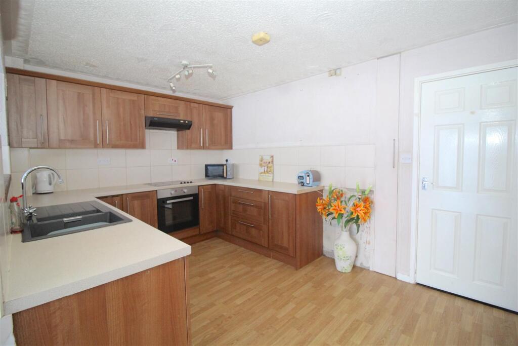 Additional image 3 of Waterloo Avenue, Fordbridge, Birmingham