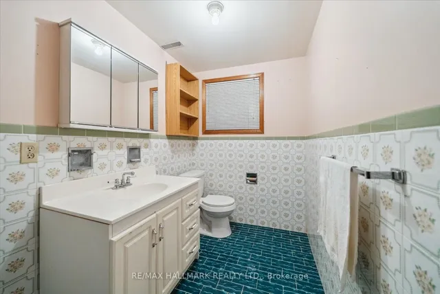 Additional image 34 of 83a Vanbrugh Ave