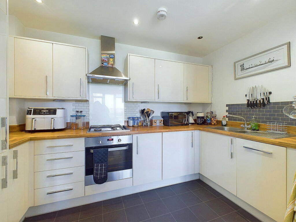 Additional image 5 of Drake House, Eirene Road, Goring BN12 4FJ