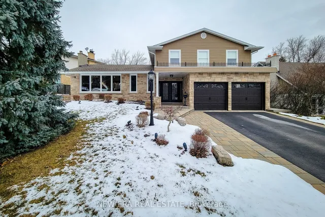 2119 Agincourt Cres
