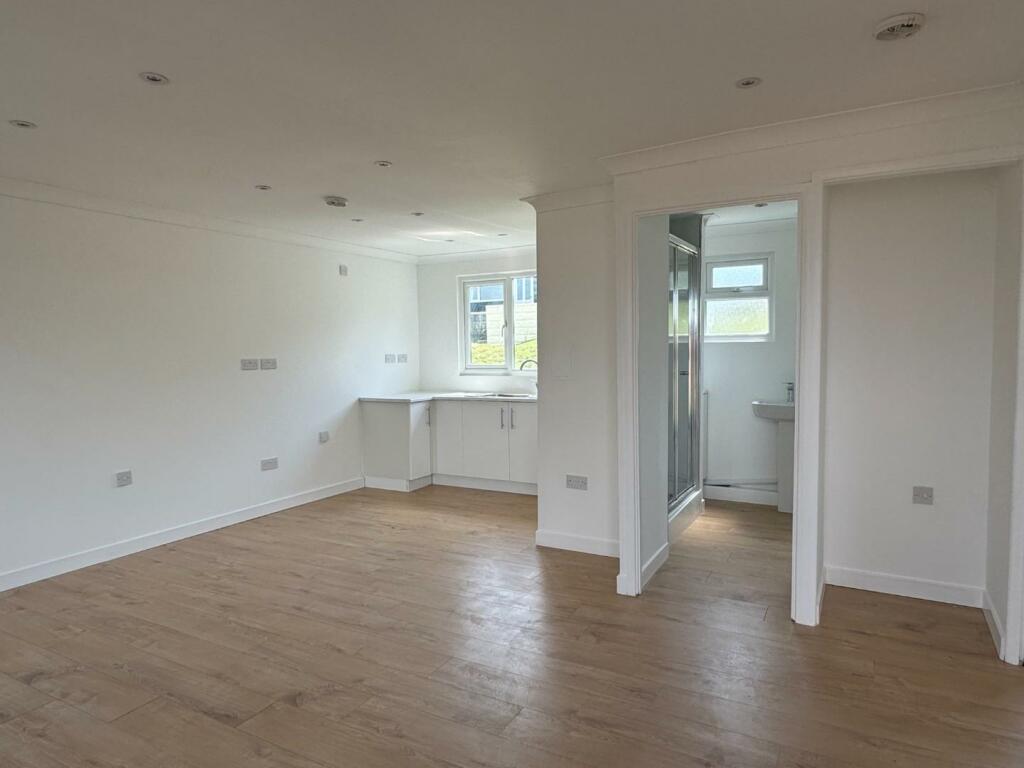 Additional image 7 of Fort Road, Lavernock, Penarth